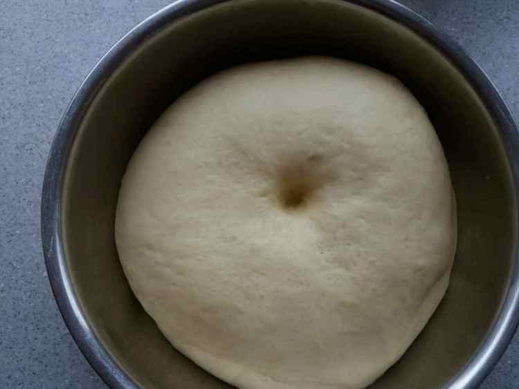 红豆面包卷步骤5