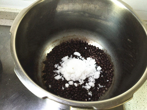酸奶蜜豆面包步骤3