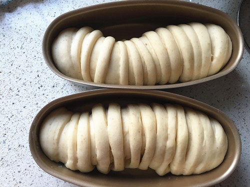 酸奶蜜豆面包步骤14