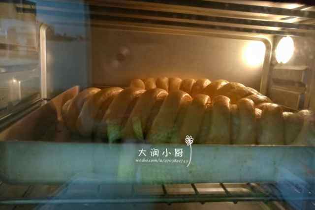 酸奶玉米面紫薯毛毛虫步骤9