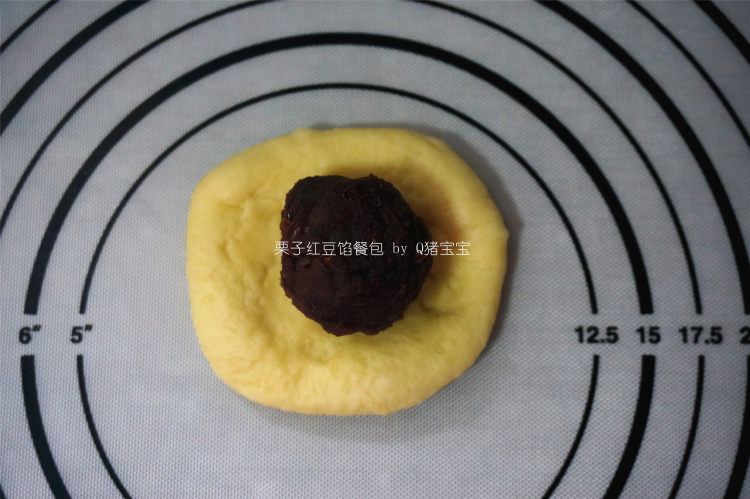 栗子红豆软餐包步骤8