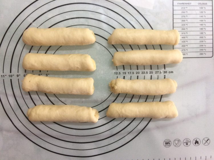 椰蓉面包小卷步骤9