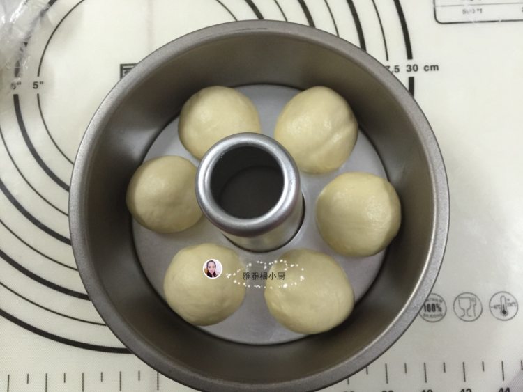 团圆萌萌汤种鸡仔面包步骤12