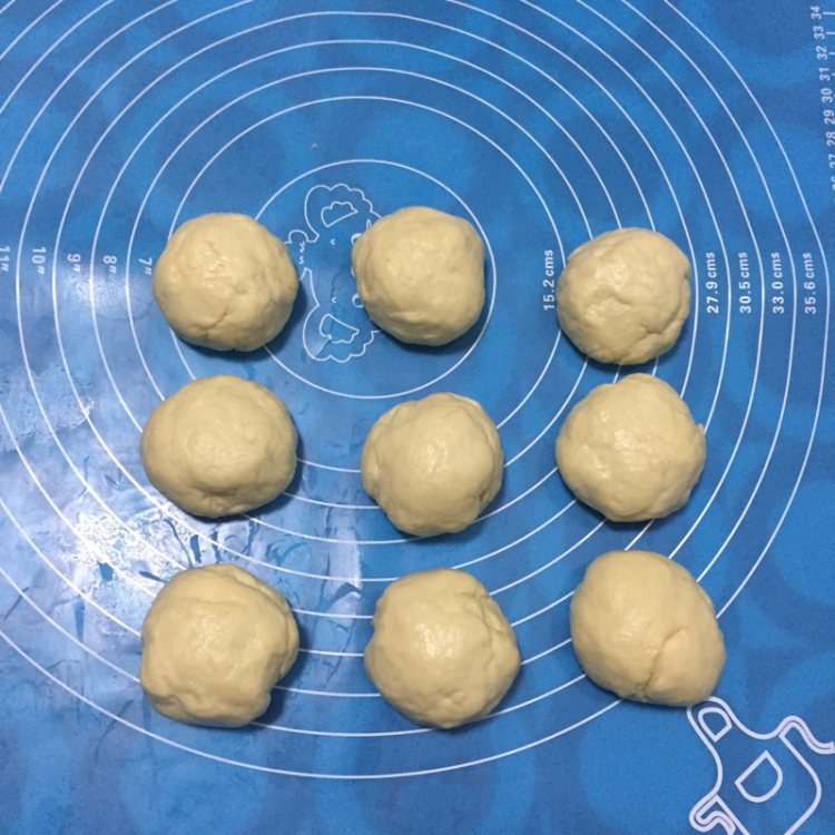红豆餐包步骤8