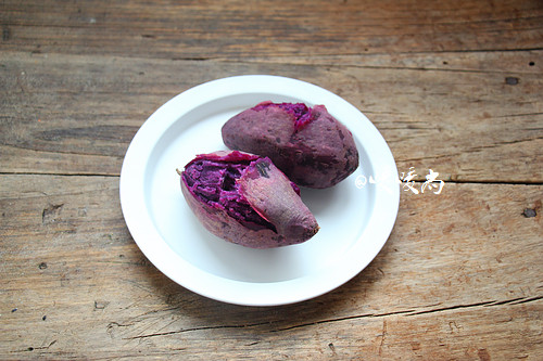 松软可口紫薯蜜豆面包步骤1