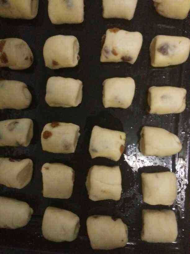 葡萄干面包块步骤11
