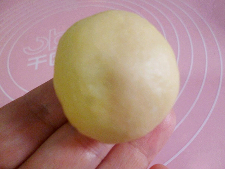 阿胶枣小面包步骤6