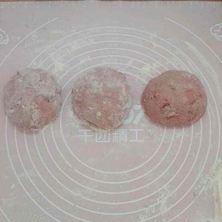 免揉蔓越莓紫薯欧包步骤5