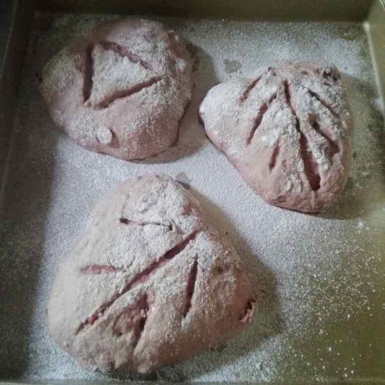 免揉蔓越莓紫薯欧包步骤8