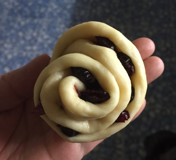 蔓越莓面包卷步骤6