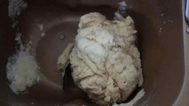 兔兔香肠包步骤1