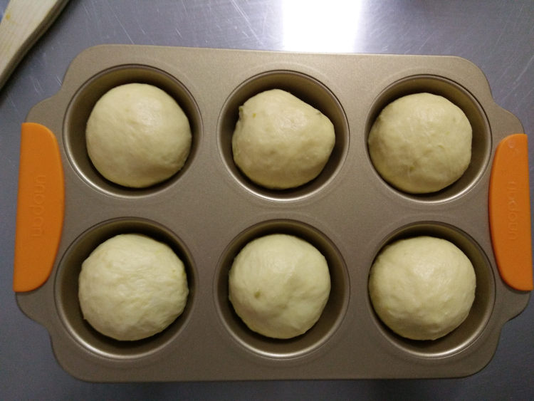 全麦红薯餐包步骤8