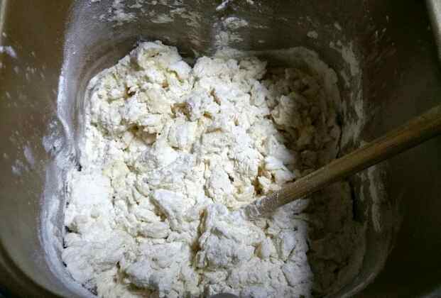 松软面包(冷藏发酵法)步骤1