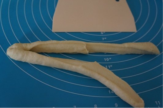爱心松仁玉米面包步骤9
