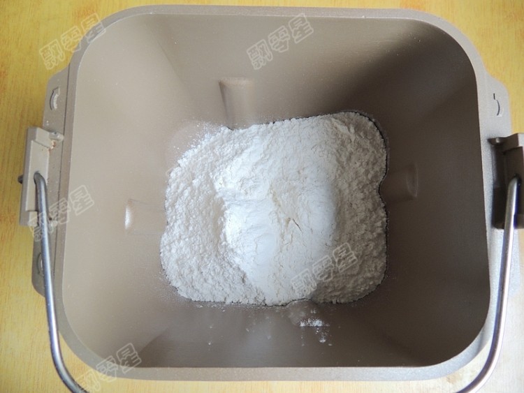 汤种酥粒葡萄干餐包步骤6