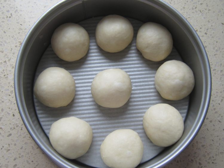 淡奶油杏仁片餐包步骤6