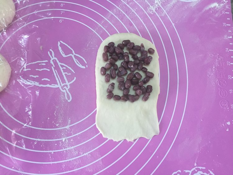 卡仕达蜜豆包步骤6