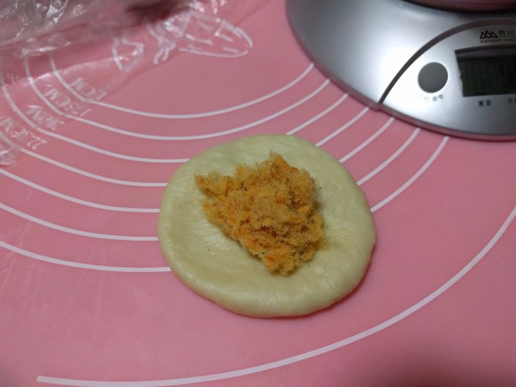 挤挤面包之双色小熊步骤12