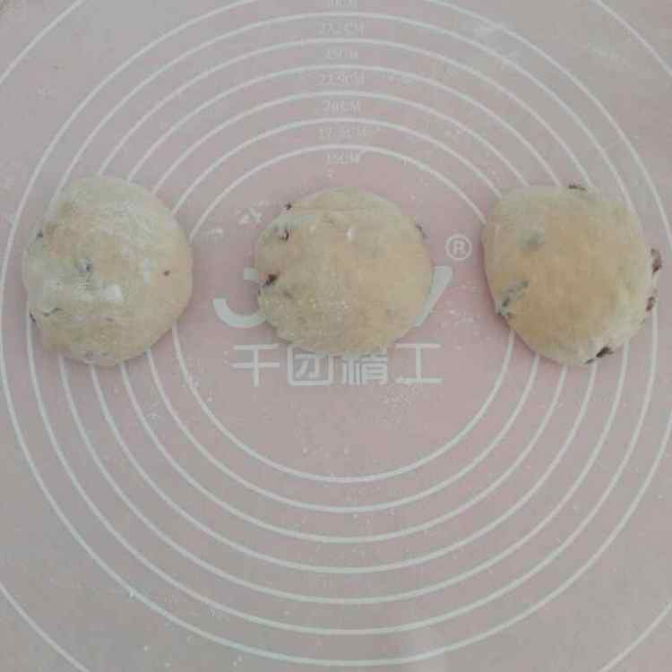 免揉红糖蔓越莓欧包步骤4