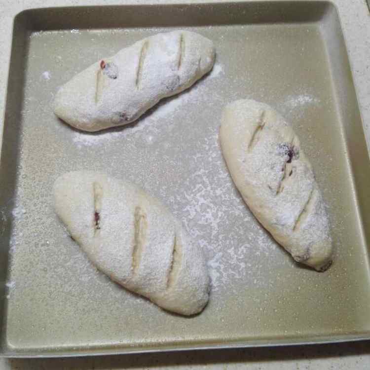 免揉红糖蔓越莓欧包步骤7
