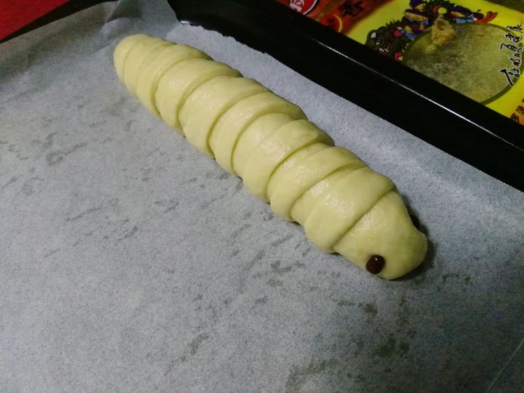 肉松毛毛虫面包步骤14