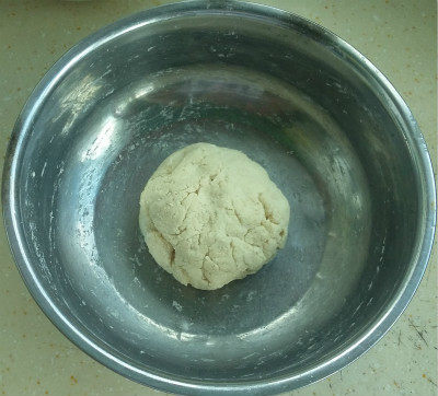 中种豆沙卷步骤3