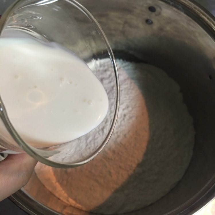 小麦紫薯包步骤5
