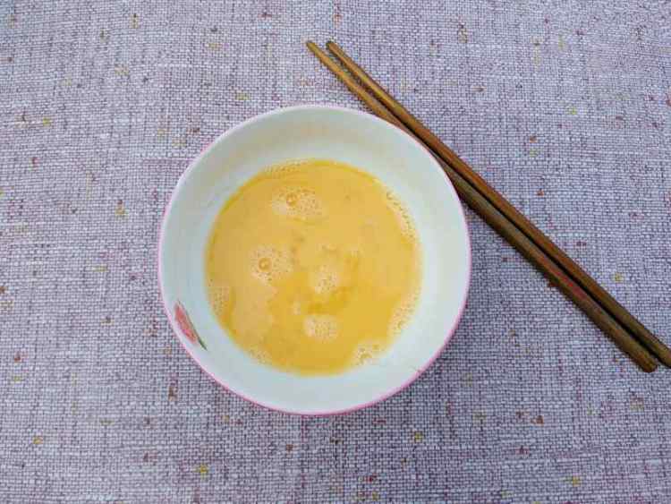 奶酪土司卷步骤2