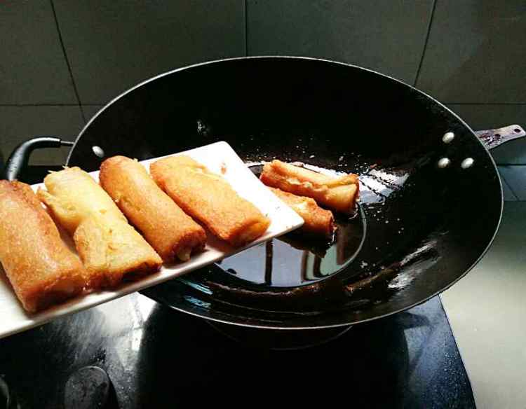 奶酪土司卷步骤10