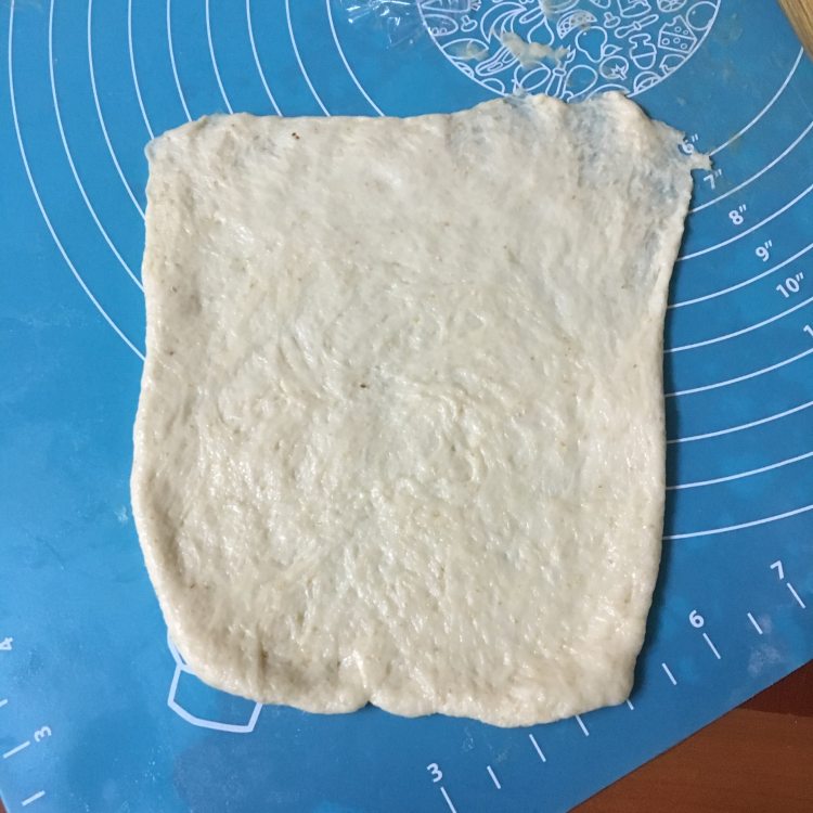 番茄肉松面包步骤4