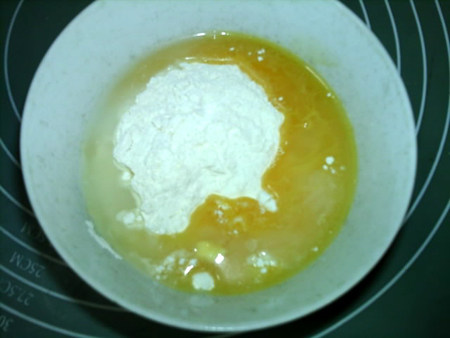 酸奶乳酪小餐包步骤3
