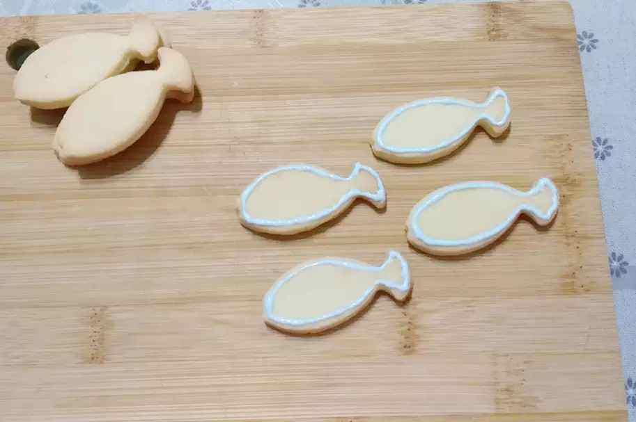 小鱼糖霜饼干步骤8