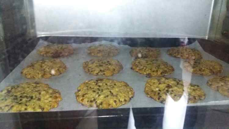 黑芝麻燕麦高纤饼干步骤15