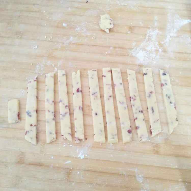 蔓越莓豆豆饼干步骤9