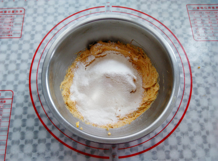 南瓜饼干步骤8