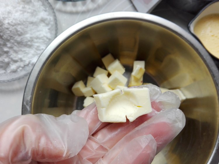 蔓越莓小鸡饼干步骤2