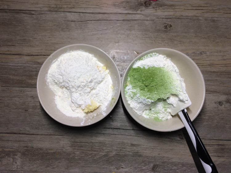 抹茶相色饼干步骤5