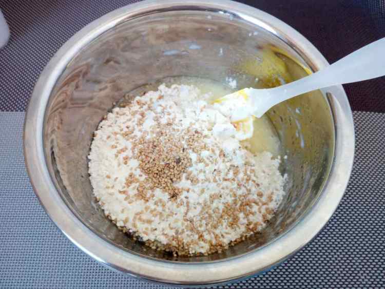 芝麻牛奶饼干步骤3