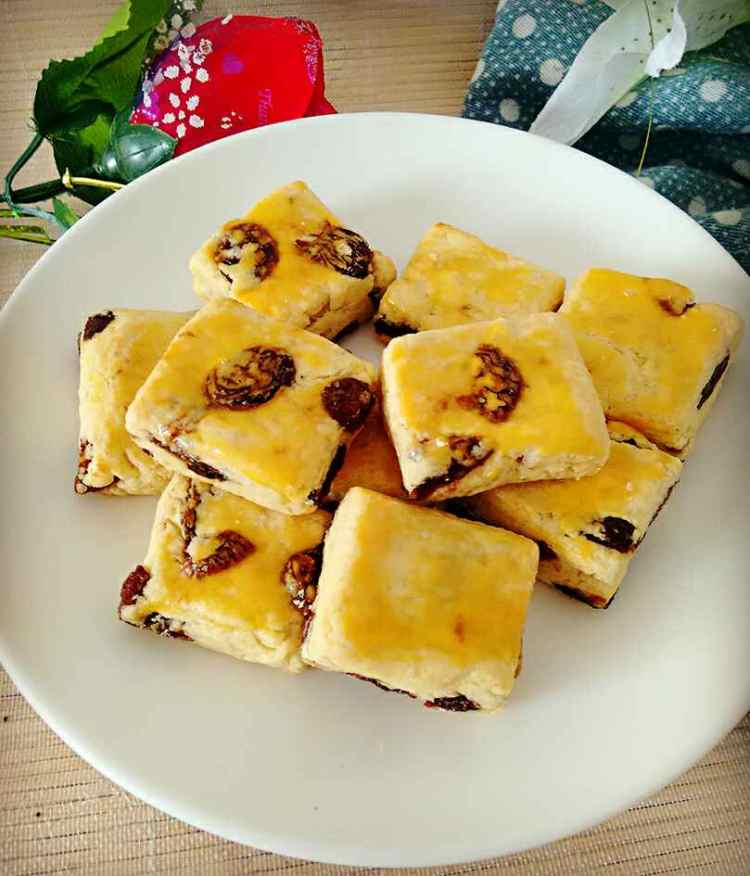 葡萄干奶酥饼干步骤8