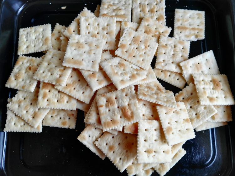 葡萄干牛扎饼干步骤2