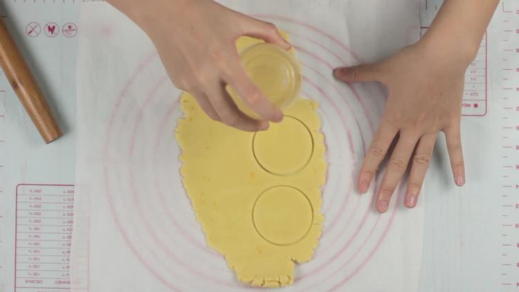 煎蛋培根饼干步骤8