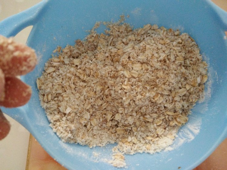 低脂快手的燕麦饼干步骤3