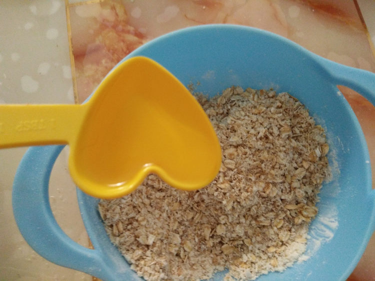 低脂快手的燕麦饼干步骤4