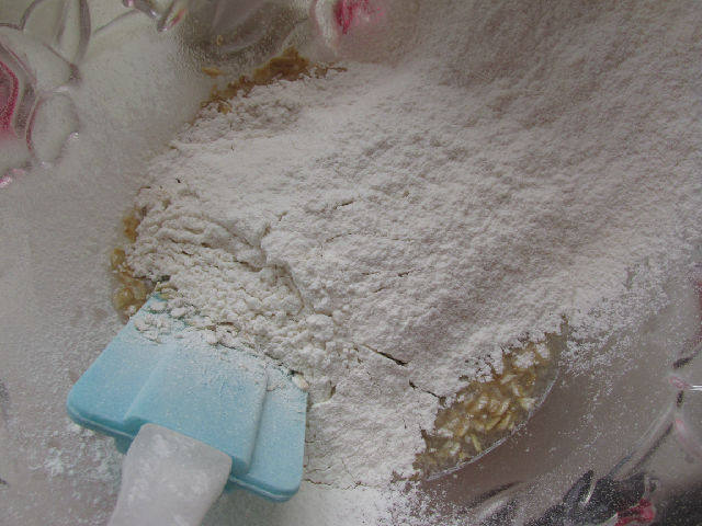 玫瑰燕麦松子饼干步骤6