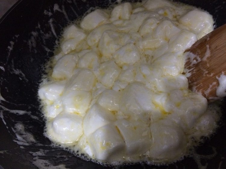 牛轧夹心饼干步骤3
