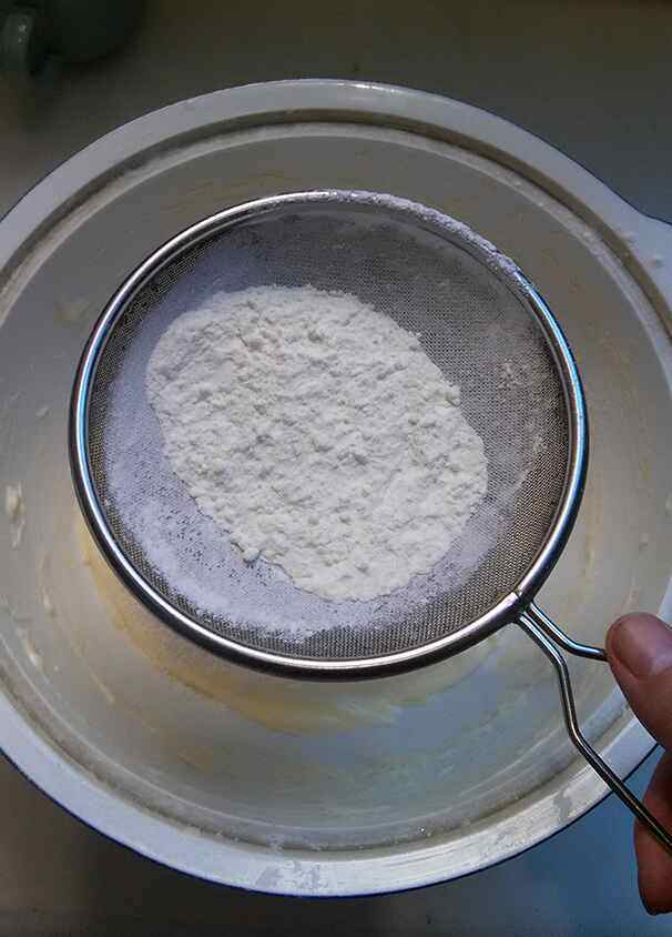 南瓜籽黑芝麻燕麦饼干步骤7