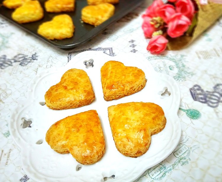 切达芝士酥饼#多效护步骤13
