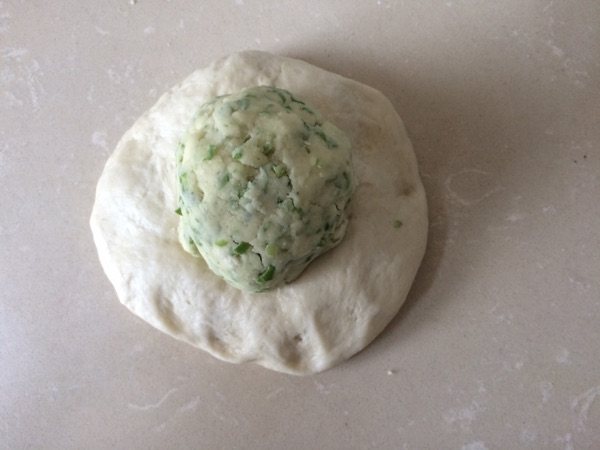 葱香酥脆饼干步骤4