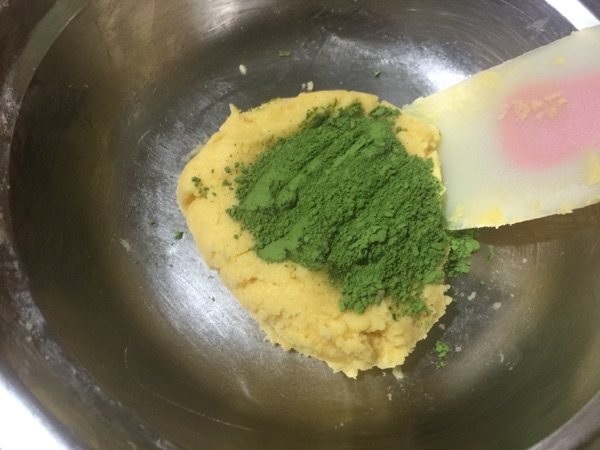 抹茶萌兔曲奇饼干步骤8