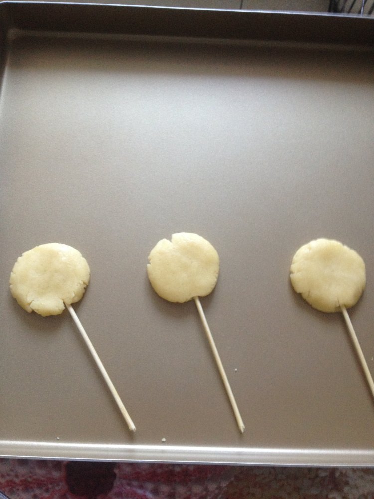 小动物饼干棒步骤7